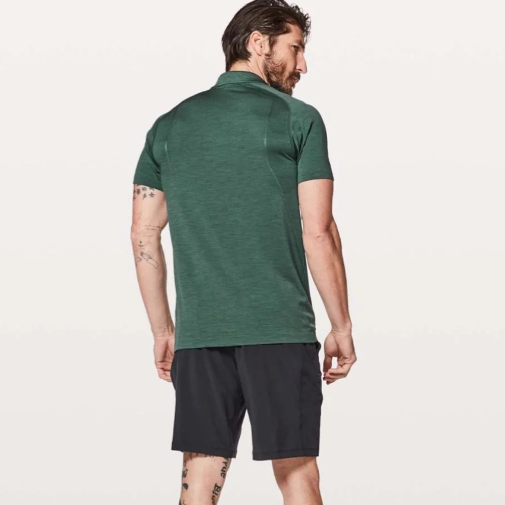 Lululemon Metal Vent Tech Short Sleeve Polo in Green Heathered; Size XL